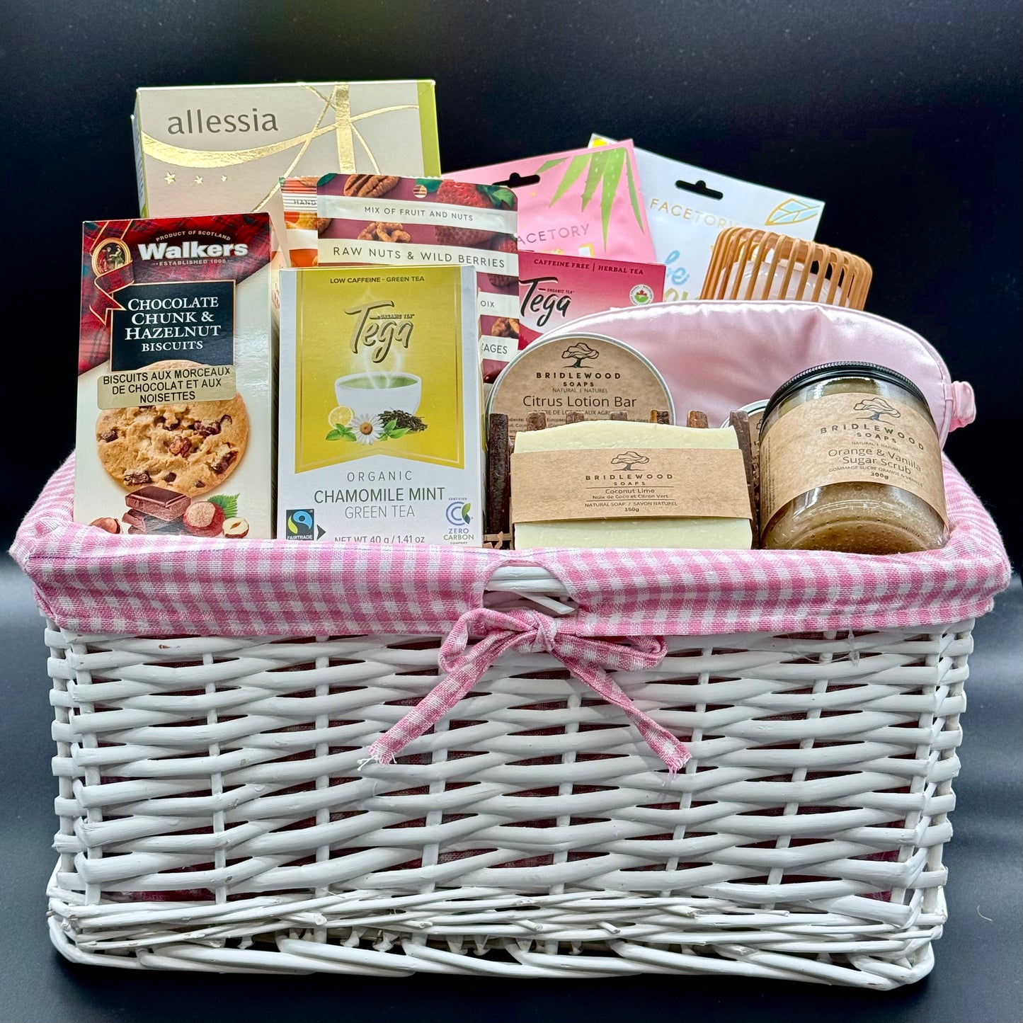 The Ultimate Pamper Hamper