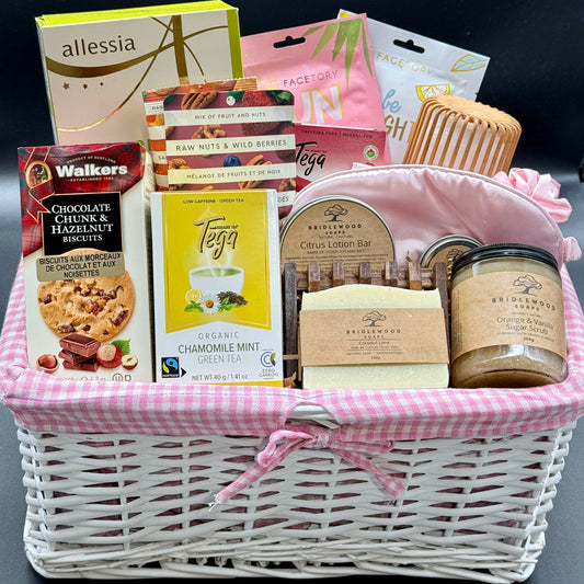 The Ultimate Pamper Hamper