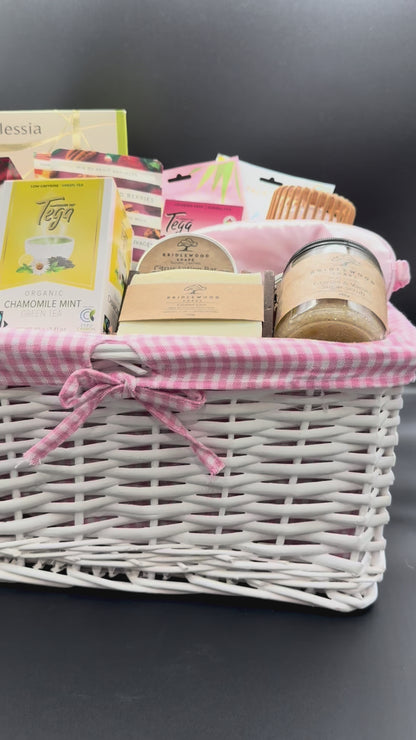 The Ultimate Pamper Hamper